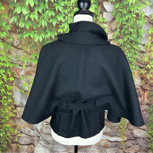 VINTAGE HELEN WELSH Black Wool Cropped Cape, S - Picture 5 of 9